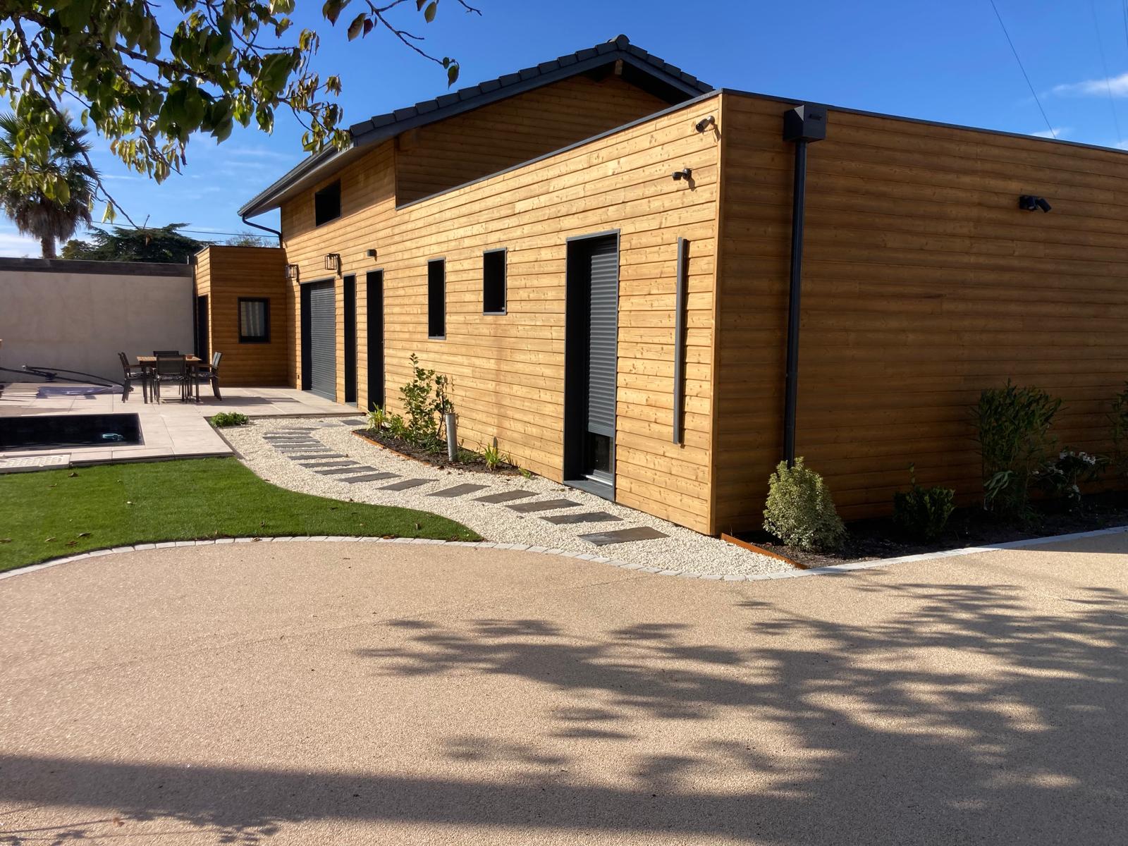 Aménagement extérieur à Mérignac