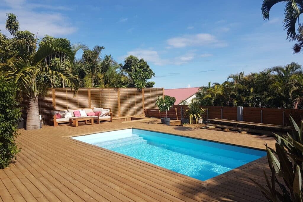 Garden Park Concept | lame de terrasse bois caraibes pin marron l 4 m x l 120 mm x ep 28 mm 02 1024x768 1 edited Terrasse en pin