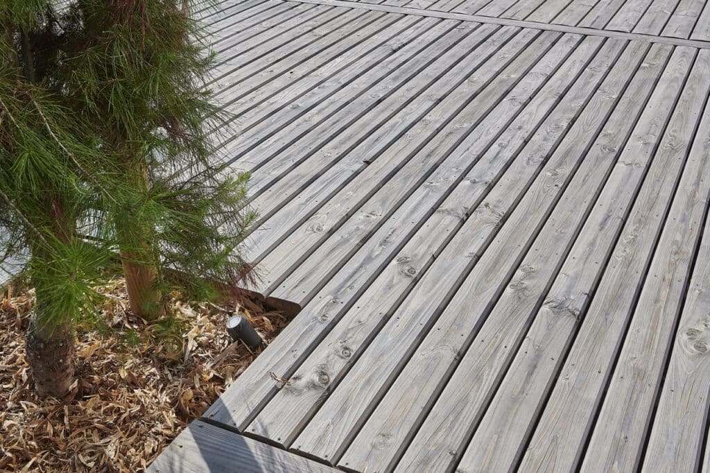 lames de terrasse en bois
