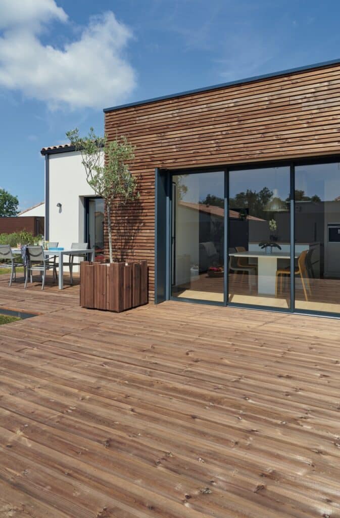terrasse en bois exotique