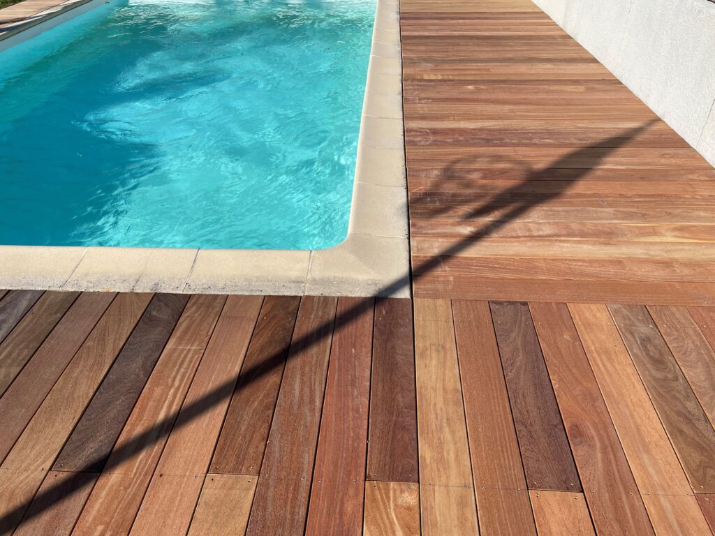 terrasse en bois exotique